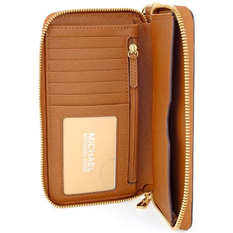 michael michael kors jet set travel large smartphone wristlet review|michael kors jet set totes.